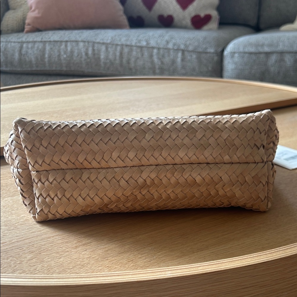 Tan Woven Women's Bag from Bembien - Picture 4 of 12